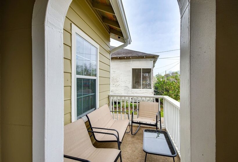 Cozy Vicksburg Home W/ Patio ~ 1 Mi To Riverfront!