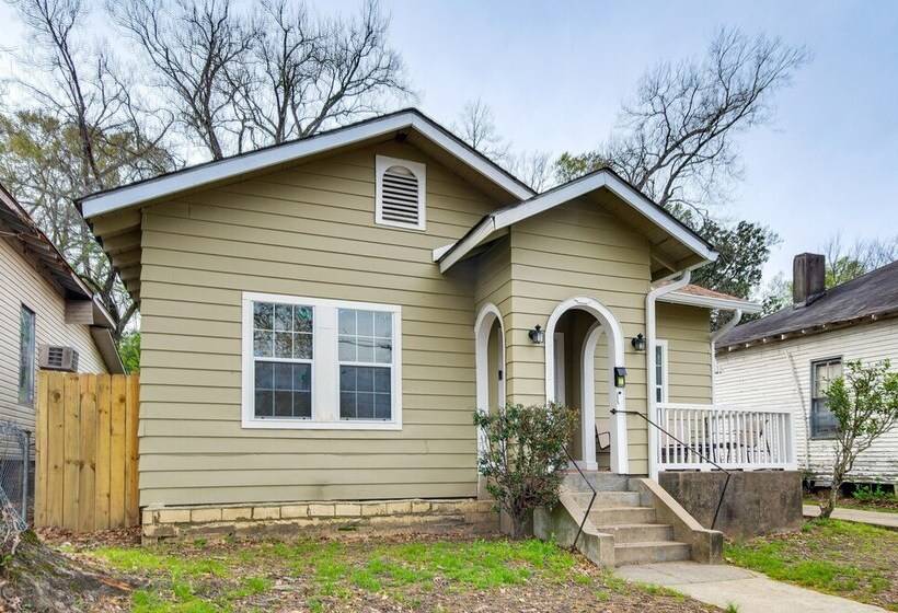 Cozy Vicksburg Home W/ Patio ~ 1 Mi To Riverfront!