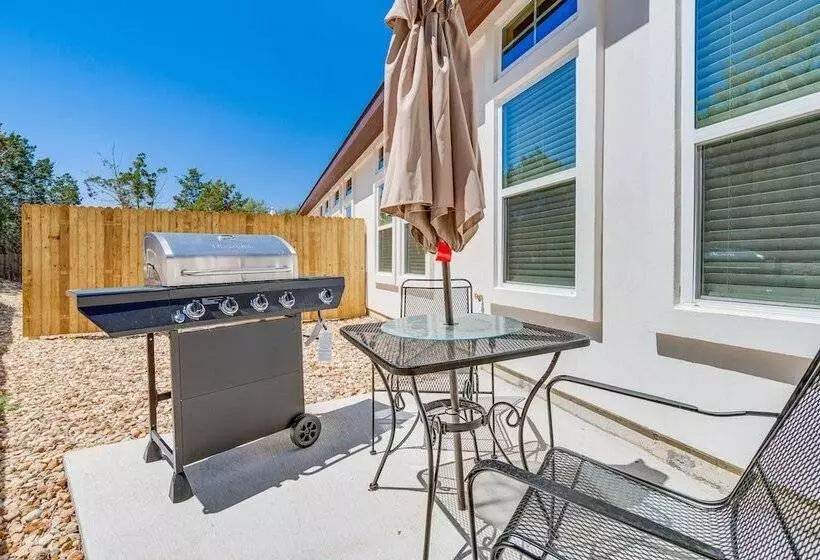 Family Friendly Lago Vista Home Near Lake Travis!