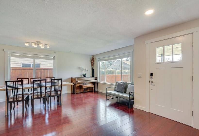 Renton Home: Gazebo W/ Tv & Bbq, 15 Mi To Seattle