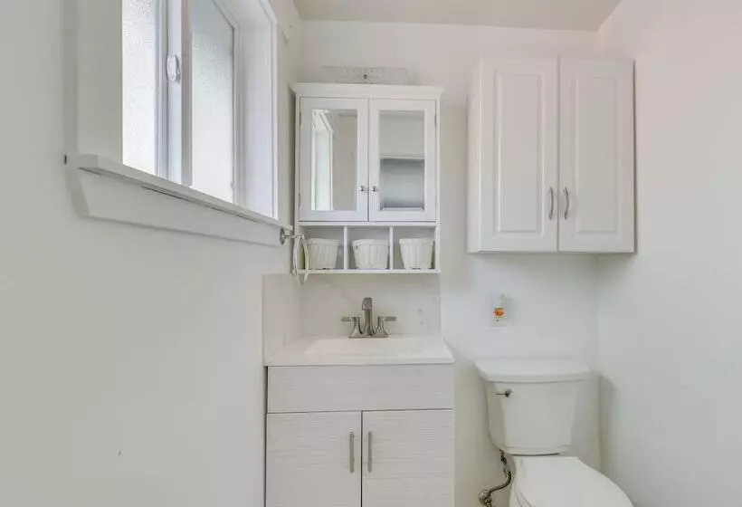 Renton Home: Gazebo W/ Tv & Bbq, 15 Mi To Seattle