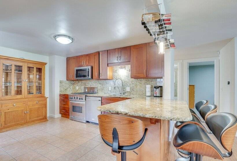 Renton Home: Gazebo W/ Tv & Bbq, 15 Mi To Seattle