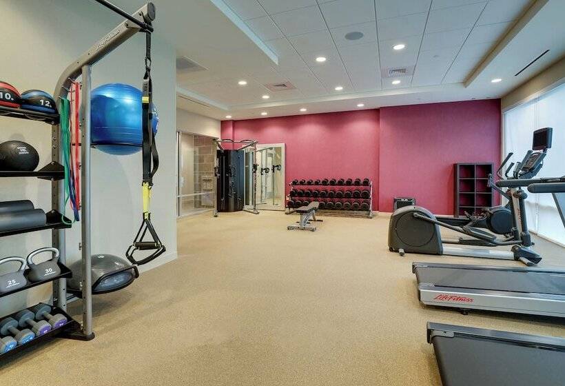 فندق Home2 Suites By Hilton Sanford