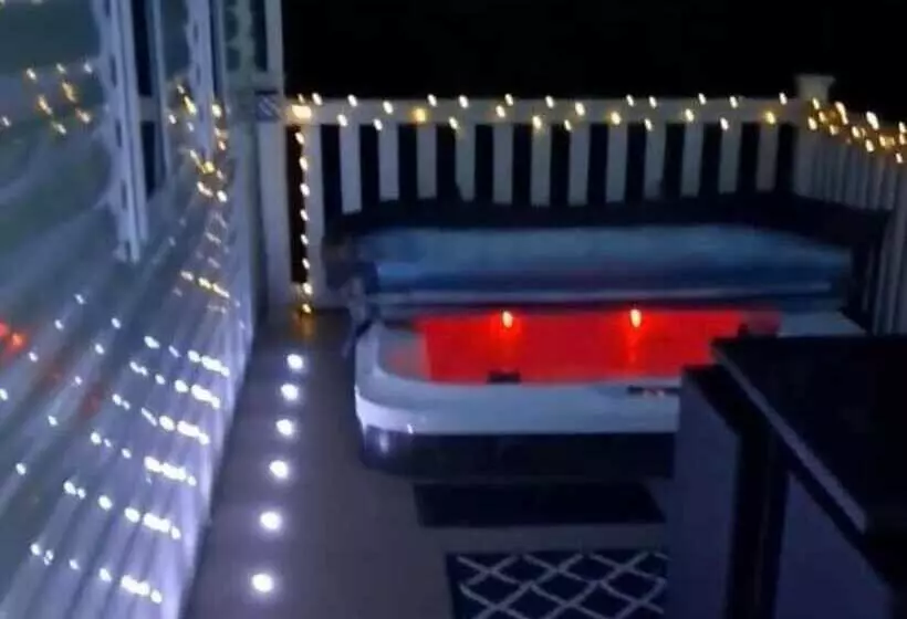 ホテル Caravansleeps6 Hottub Garden Waterwonderland