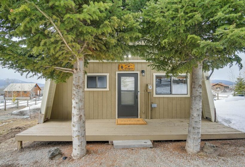 Island Park Cabin W/ Deck ~ 22 Mi To Yellowstone!