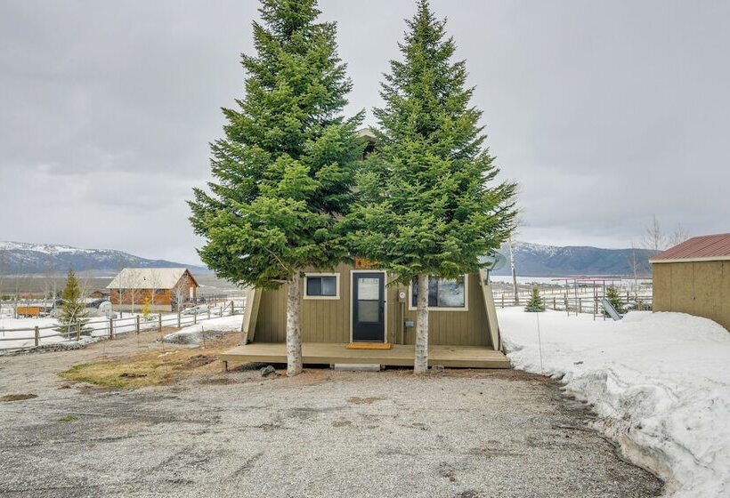 Island Park Cabin W/ Deck ~ 22 Mi To Yellowstone!