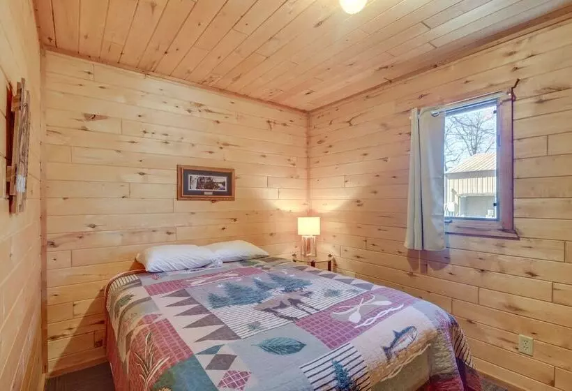 Dock & Resort Amenities: Park Rapids Cabin!