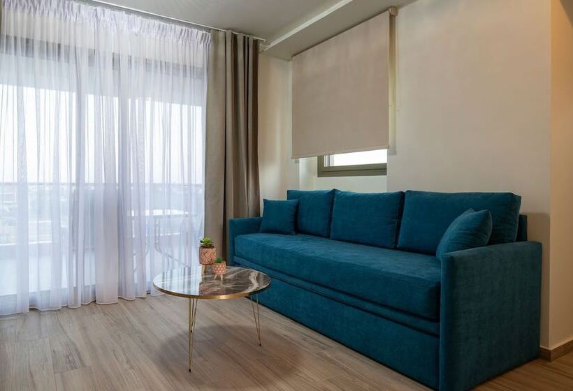 פנסיון Aetherion Studios & Suites