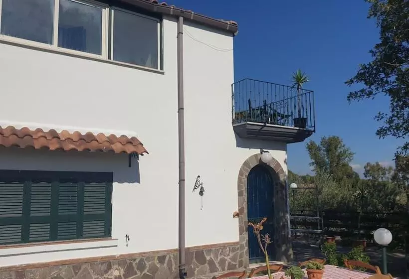 ペンション Room In Apartment   Beb Apartment Pompeii Rendine