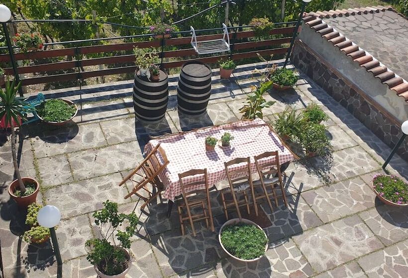 پانسیون Room In Apartment   Beb Apartment Pompeii Rendine