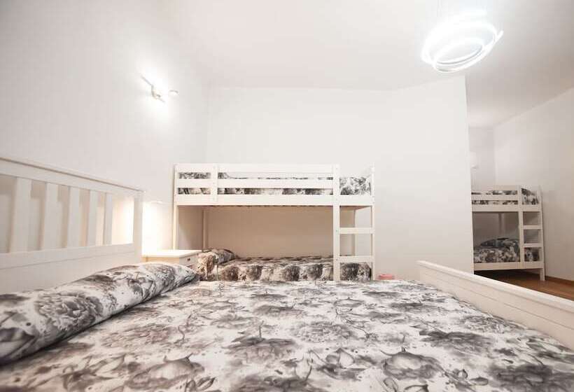 펜션 Rozzano Affittacamere Humanitas Forum Assago