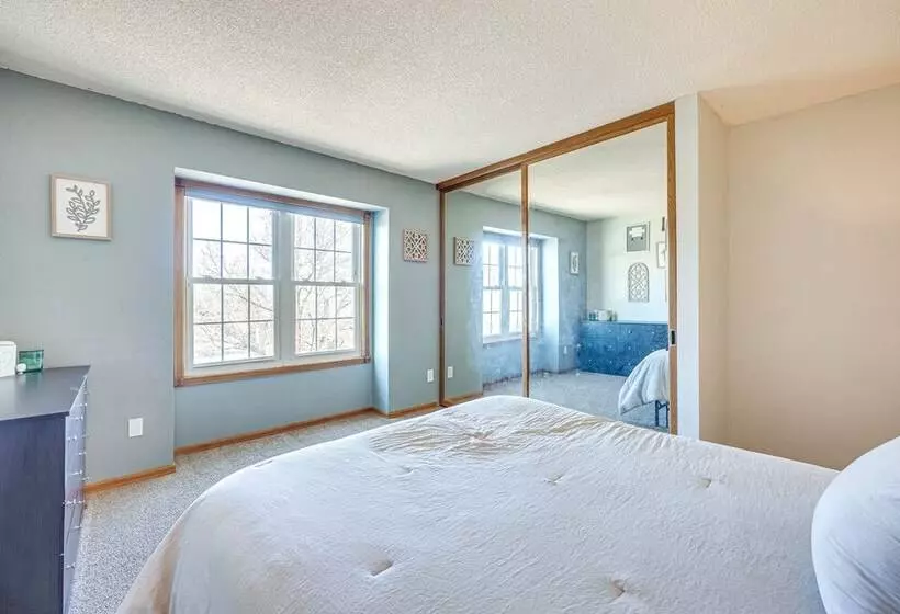 Pet Friendly Colorado Springs Home W/ Mtn Views!