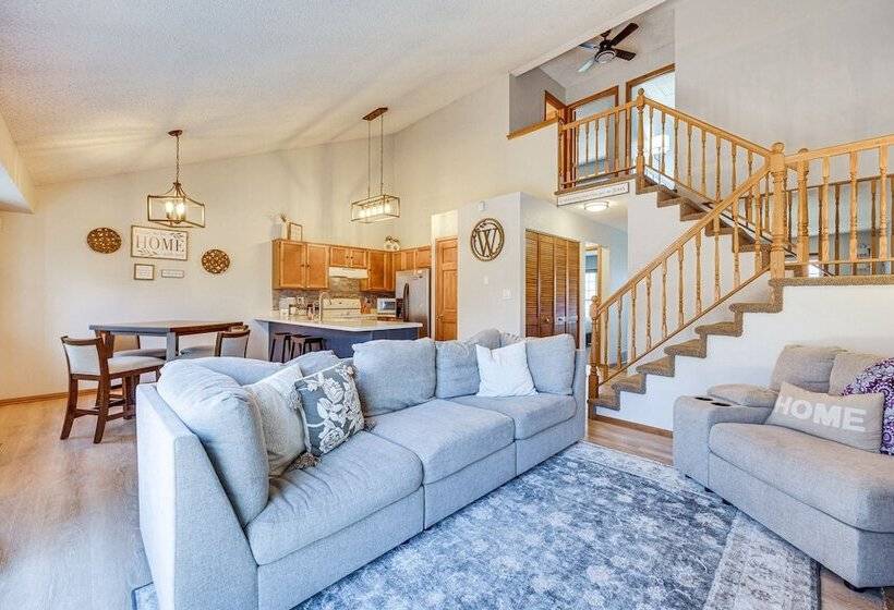 Pet Friendly Colorado Springs Home W/ Mtn Views!