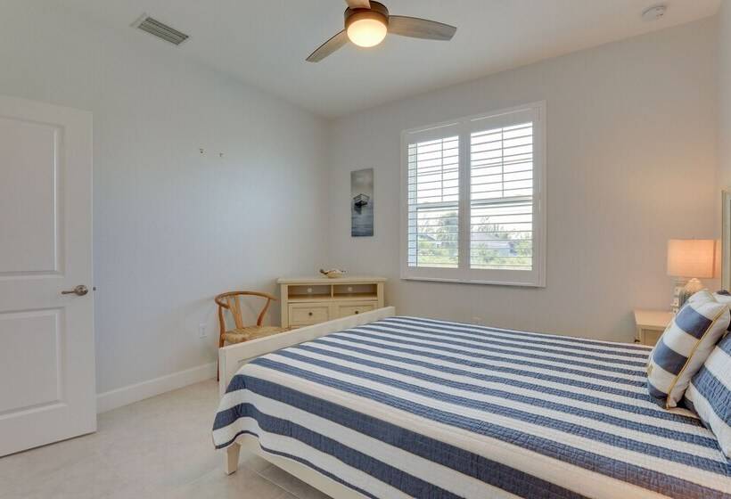 Port Charlotte Home: Heated Pool, Screened Lanai!