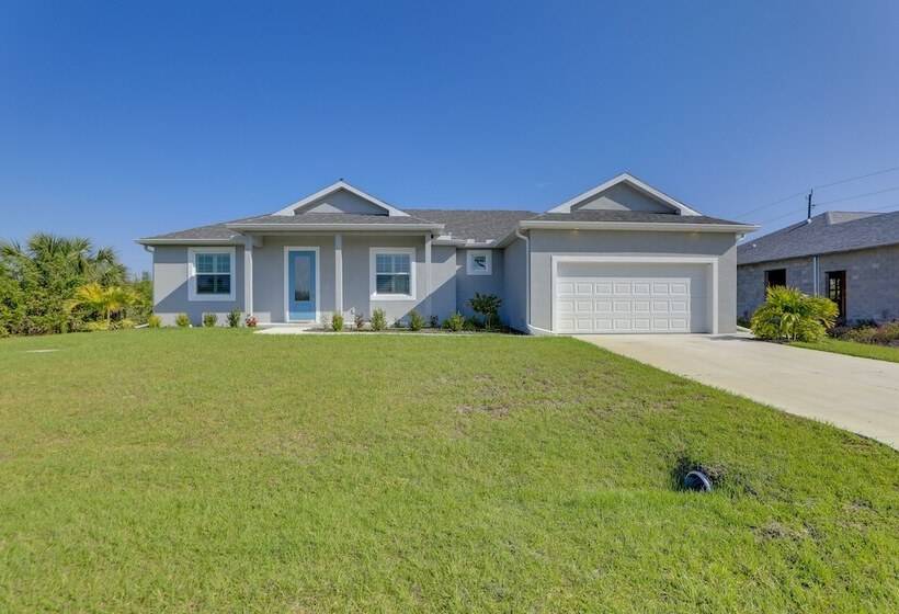 Port Charlotte Home: Heated Pool, Screened Lanai!