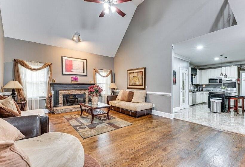 Powder Springs Home W/ Game Room & Community Pool!