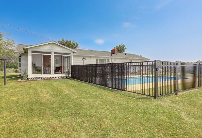 Quiet Greenwich Home W/ Pool + Screened Porch!