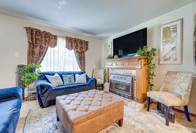 Tobyhanna Home W/ Fire Pit: 1 Mi To Lake Carobeth!