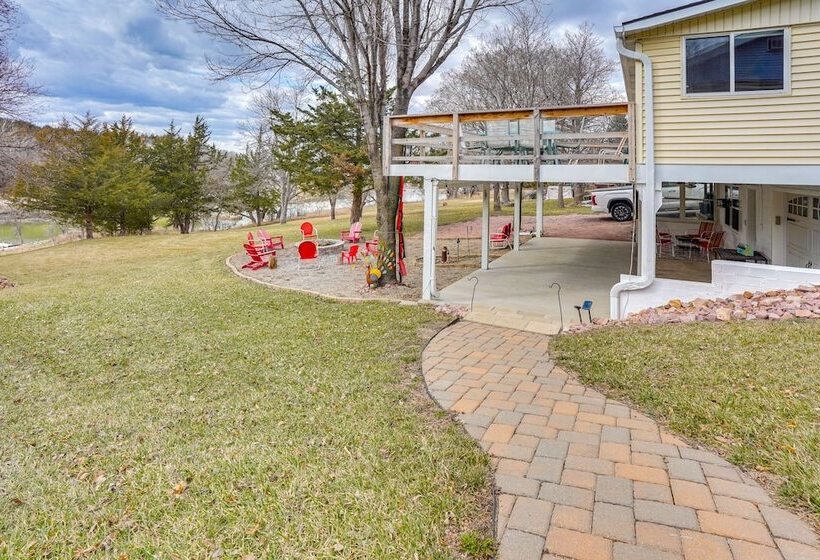 Waterfront Crofton Cabin   Boat Dock & Fire Pit!