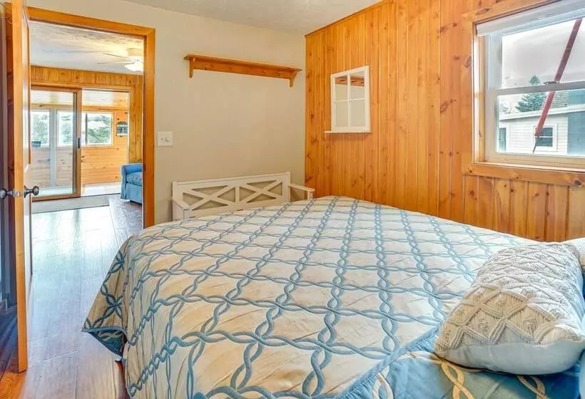 Waterfront Crofton Cabin   Boat Dock & Fire Pit!