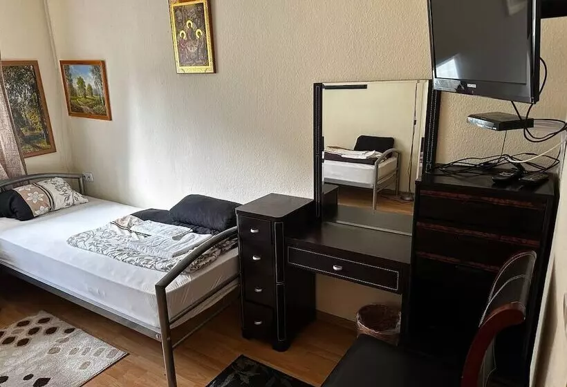 Wg Hostel