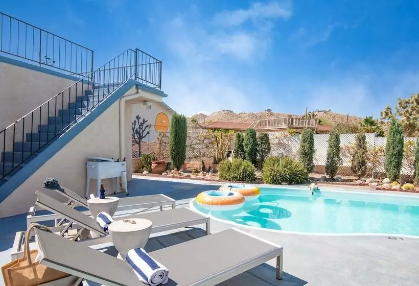 Archie By Avantstay Desert Retreat W/ Pool, Edge Of Joshua Tree, Bonus Casita For Group Travel