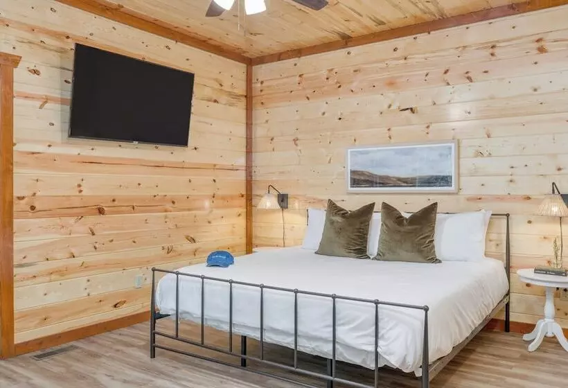 Bluestem & Bluebell By Avantstay Incredible Views W/ Large Balcony & Indoor Pool!