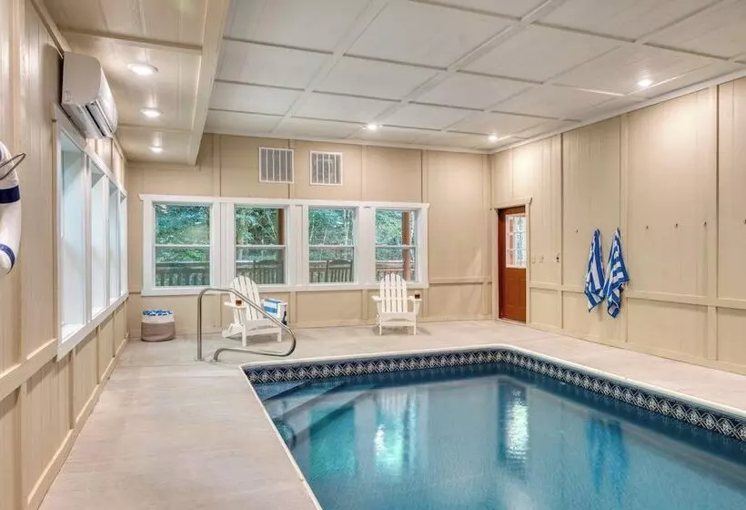 Bluestem & Bluebell By Avantstay Incredible Views W/ Large Balcony & Indoor Pool!