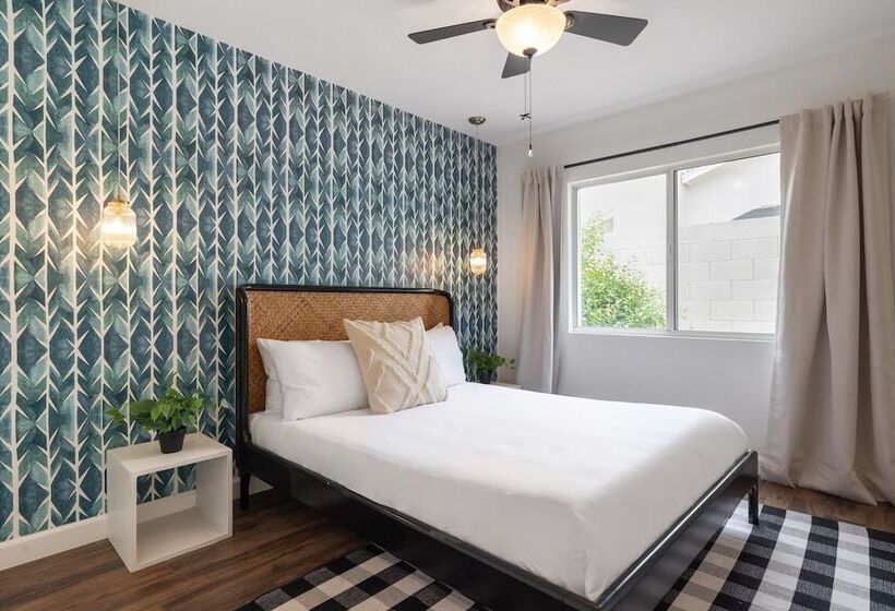 Bright Eyes By Avantstay Chic Boho Retreat, Pool