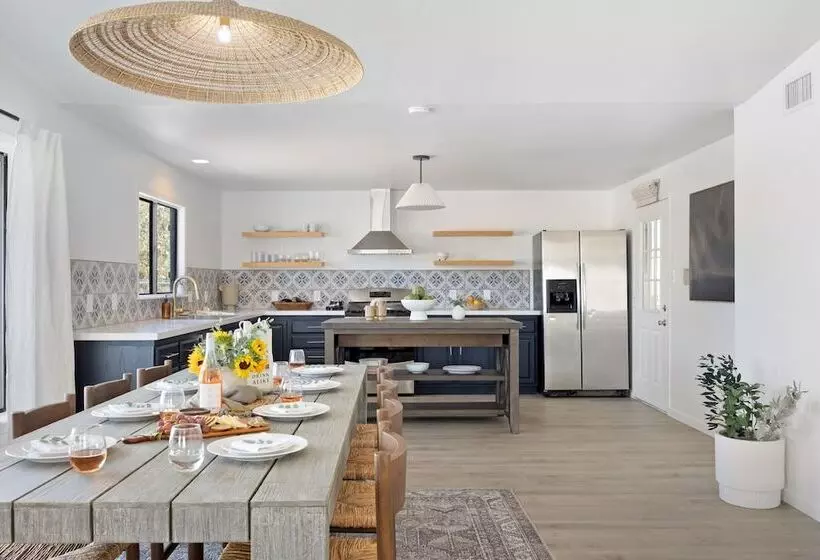 Carmella By Avantstay Modern Jtree Home W/ Large Outdoor Area!