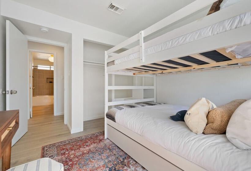 Carmella By Avantstay Modern Jtree Home W/ Large Outdoor Area!