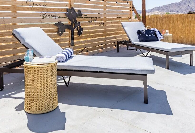 Carmella By Avantstay Modern Jtree Home W/ Large Outdoor Area!