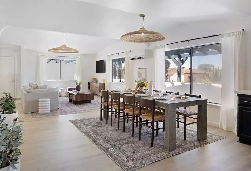 Carmella By Avantstay Modern Jtree Home W/ Large Outdoor Area!