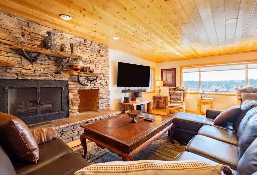 Clover By Avantstay Gorgeous Ski In/ Ski Out Home W/ Game Room & Hot Tub!