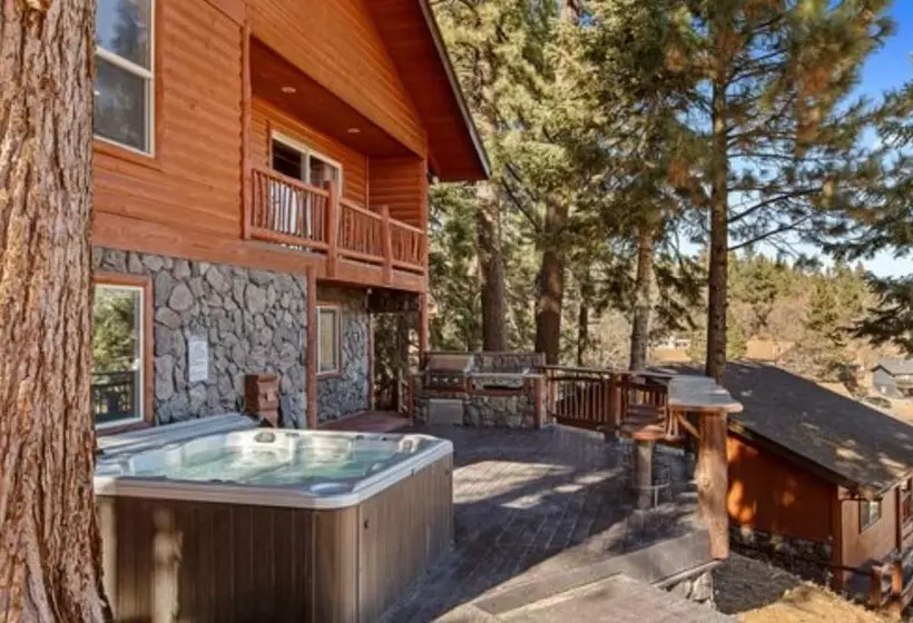 Clover By Avantstay Gorgeous Ski In/ Ski Out Home W/ Game Room & Hot Tub!