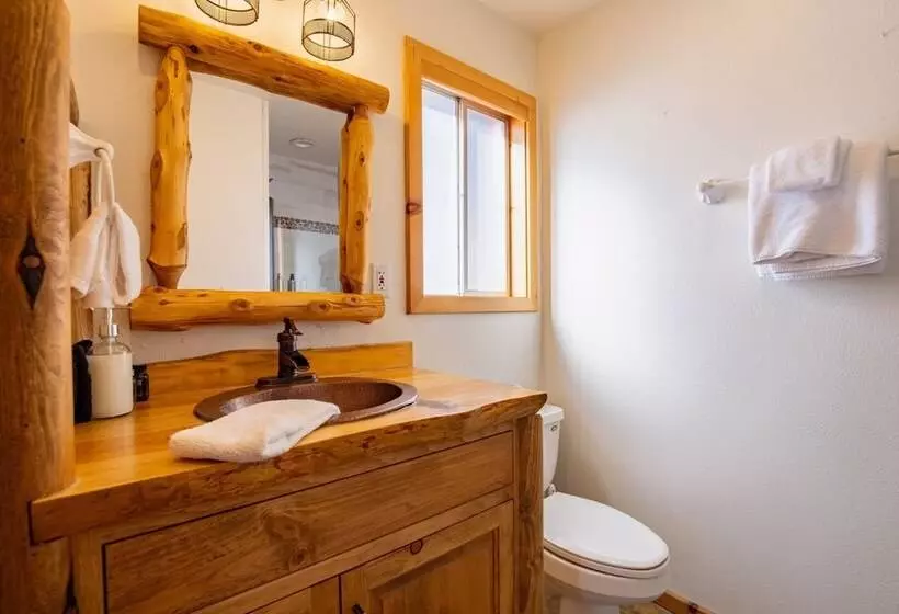 Clover By Avantstay Gorgeous Ski In/ Ski Out Home W/ Game Room & Hot Tub!