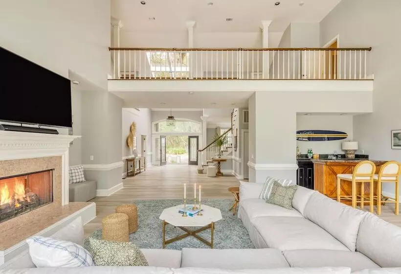 Hilton Ivory By Avantstay Luxe Home + Pool/patio
