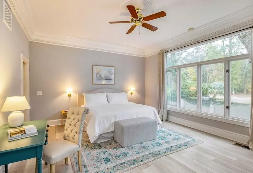 Hilton Ivory By Avantstay Luxe Home + Pool/patio