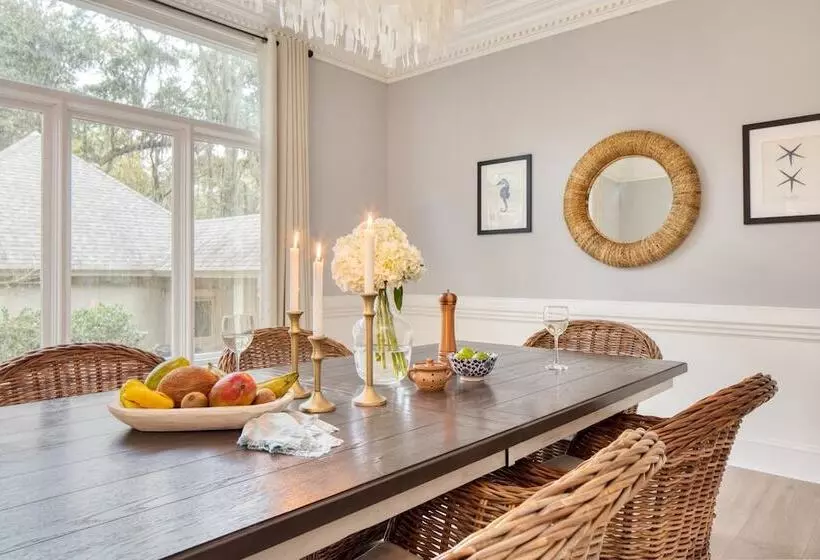 Hilton Ivory By Avantstay Luxe Home + Pool/patio