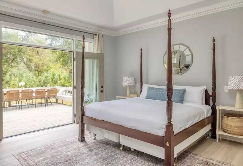 Hilton Ivory By Avantstay Luxe Home + Pool/patio