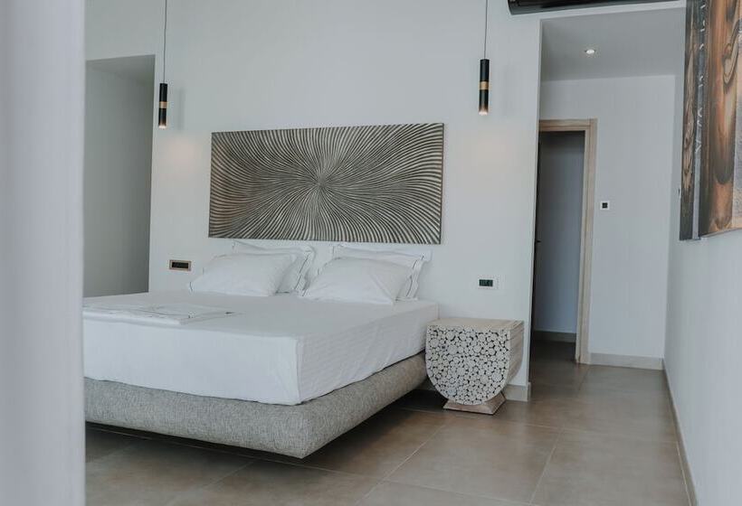 Отель Black Amber Boutique