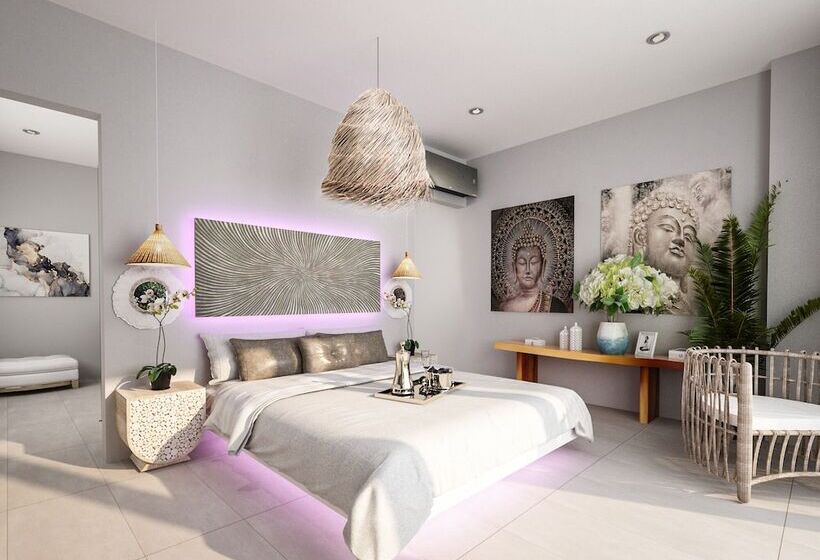 Отель Black Amber Boutique