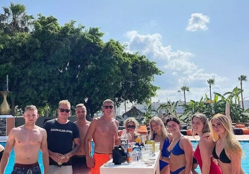 ホテル Black Amber Boutique