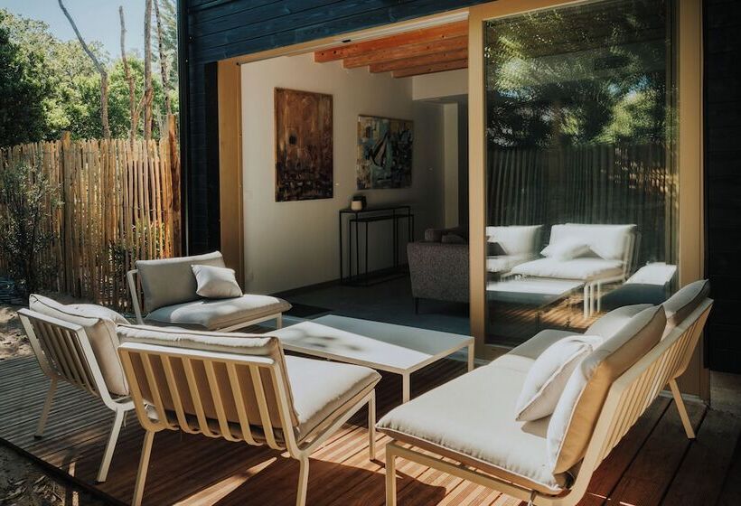 Отель Kaze Océan The Originals Relais