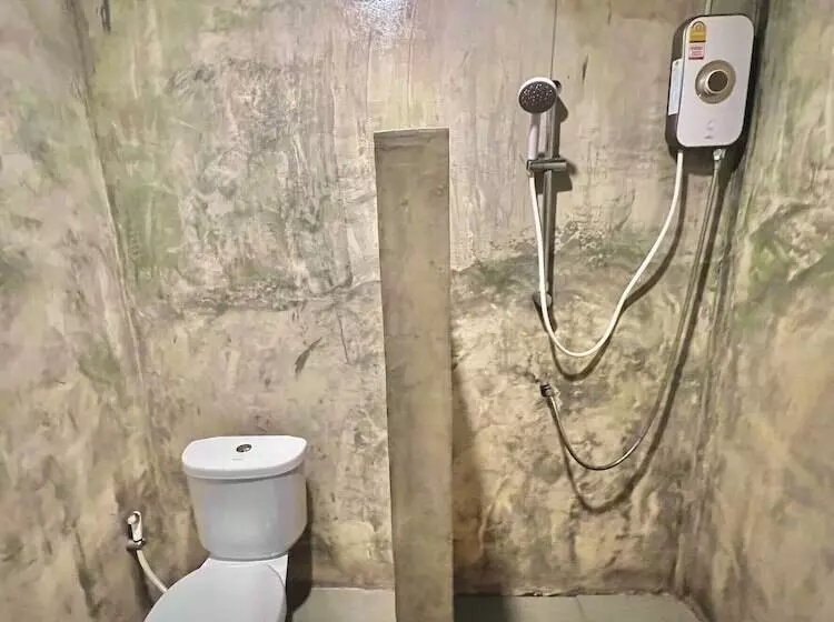 Hotelli Phupa Beach Resort