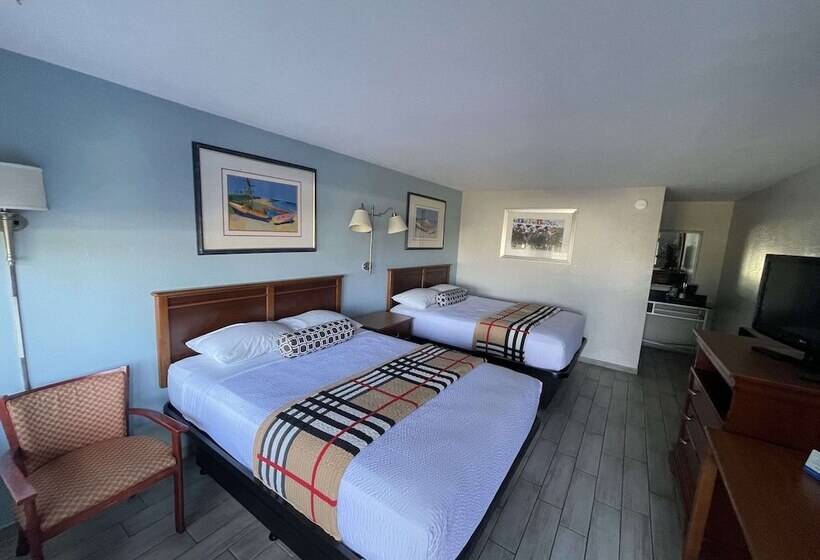 فندق Rodeway Inn