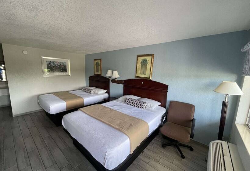 فندق Rodeway Inn