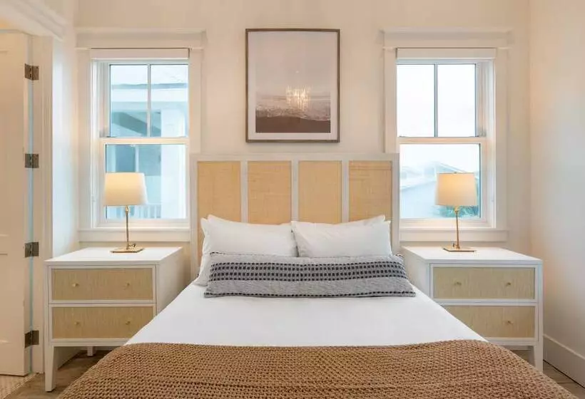 Marlin By Avantstay Beachfront Mansion W/ 10 Bdrs & Multiple Living Spaces & Kitchens!