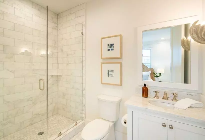 Marlin By Avantstay Beachfront Mansion W/ 10 Bdrs & Multiple Living Spaces & Kitchens!