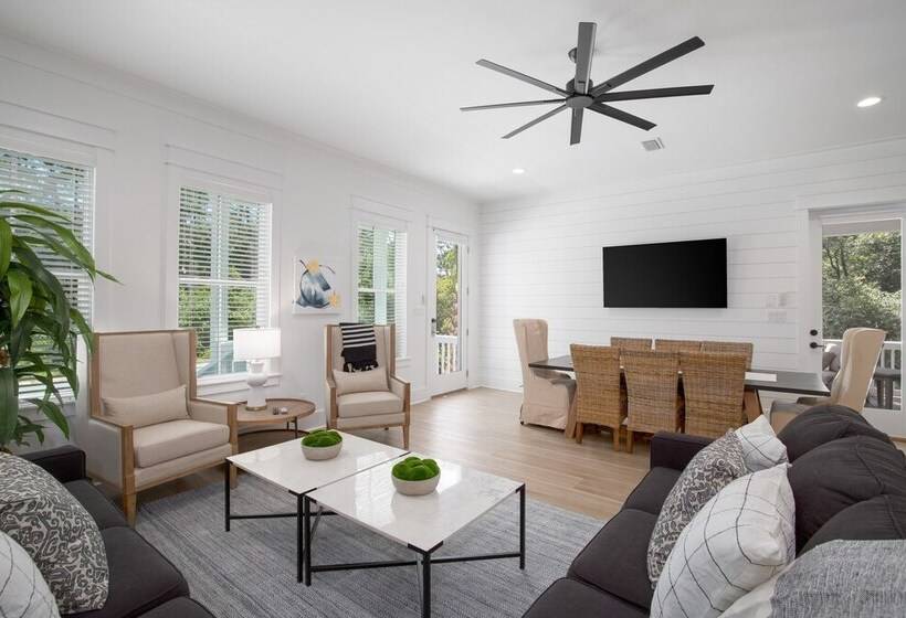 Mockingbird By Avantstay Modern Design Minutes From The Beach